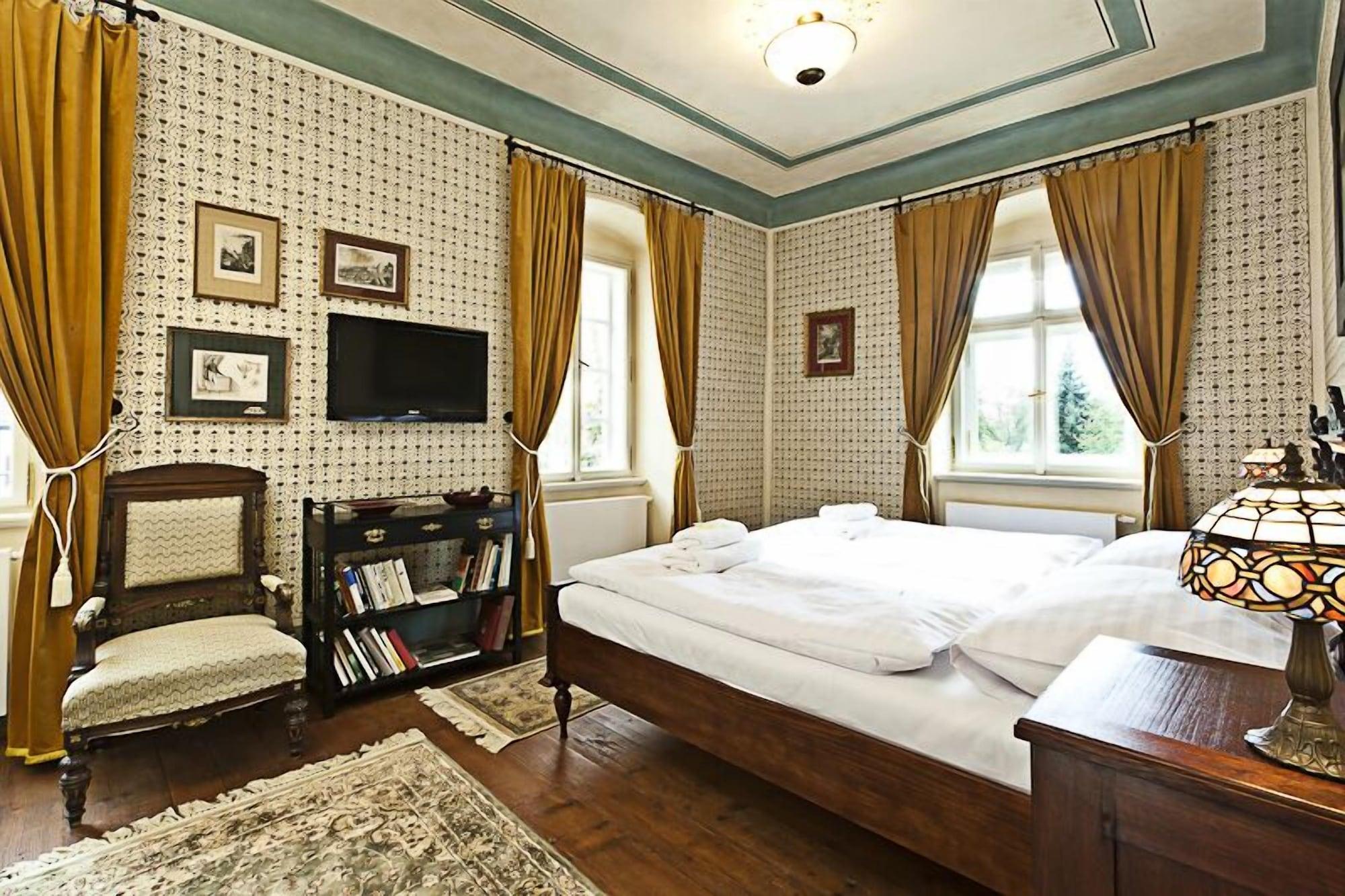Hotel Latran Cesky Krumlov Ngoại thất bức ảnh