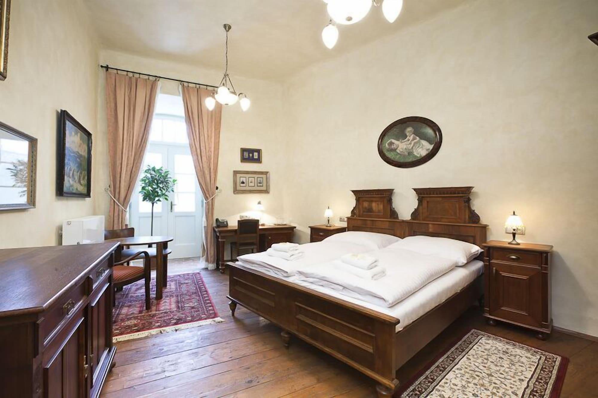 Hotel Latran Cesky Krumlov Ngoại thất bức ảnh